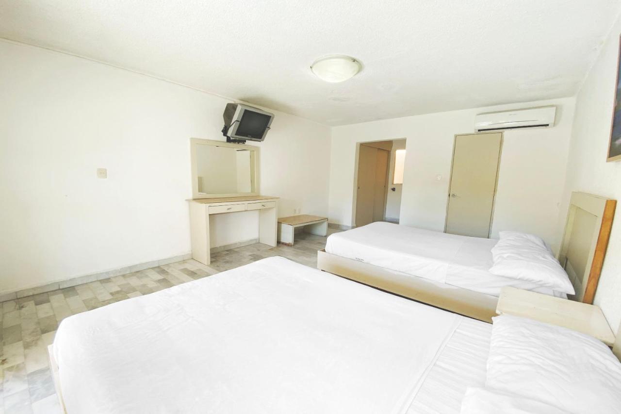 Oyo Hotel Villas Paraiso Stephany Acapulco Ngoại thất bức ảnh